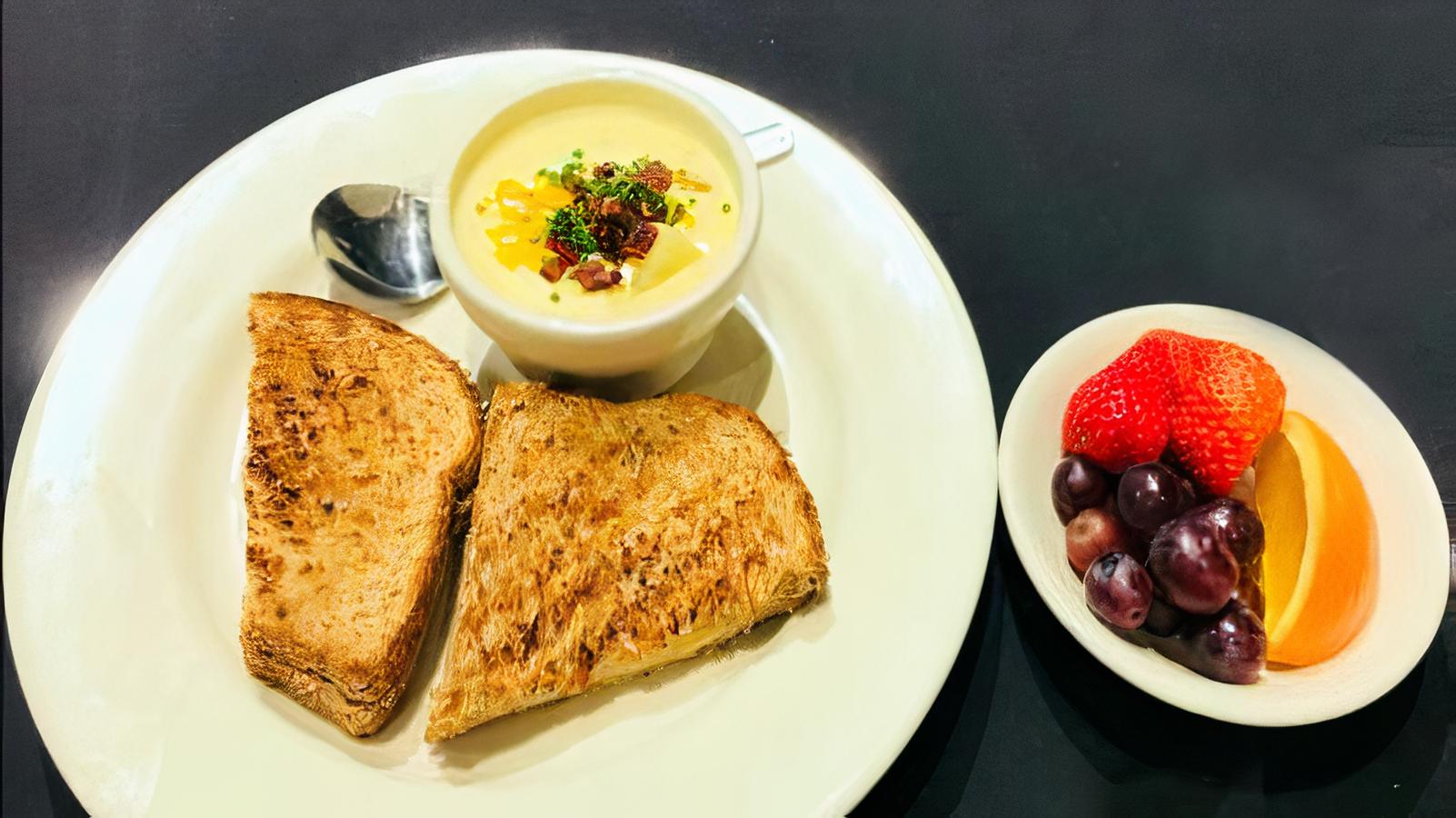 Grilled Cheese and Tomato Soup