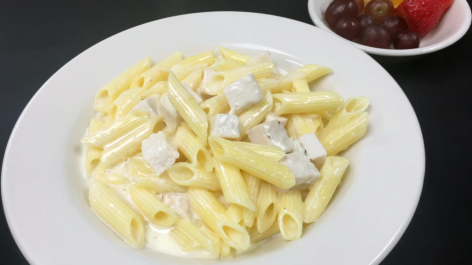 Penne Alfredo with Chicken