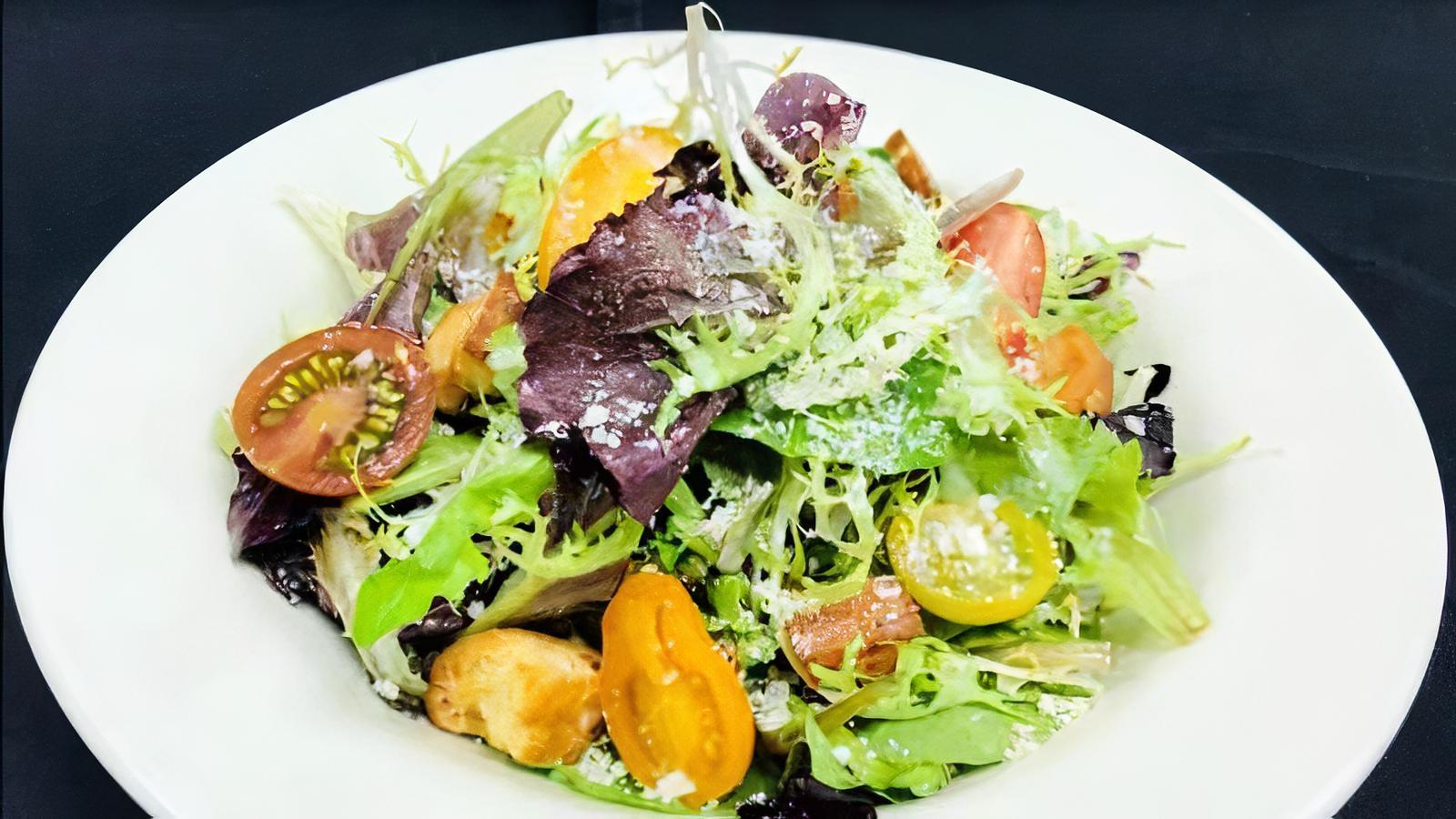 Simple Side Salad