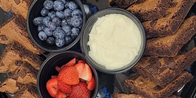 Brownie and Berry Tray