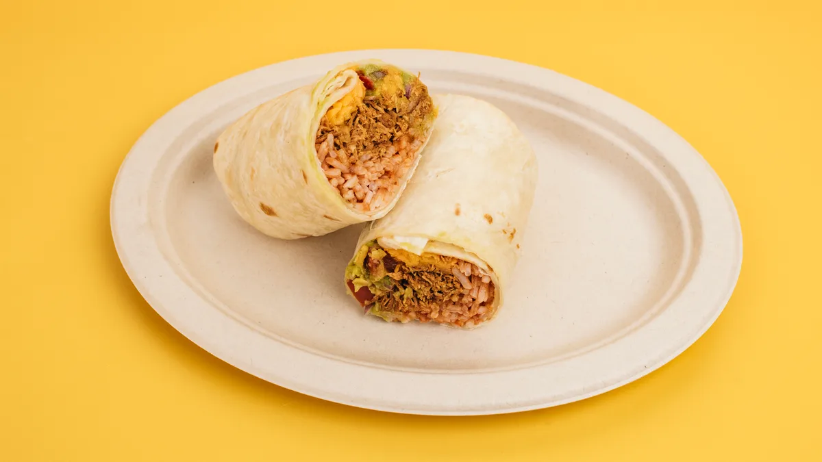 Burrito de res y chipotle