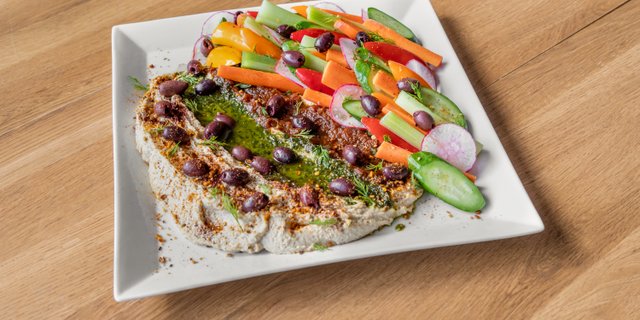 I Am Generous- Mediterranean Hummus Platter