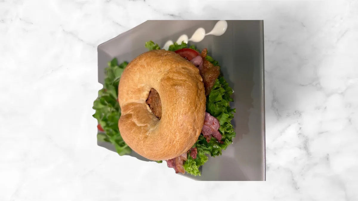 Blt bagel