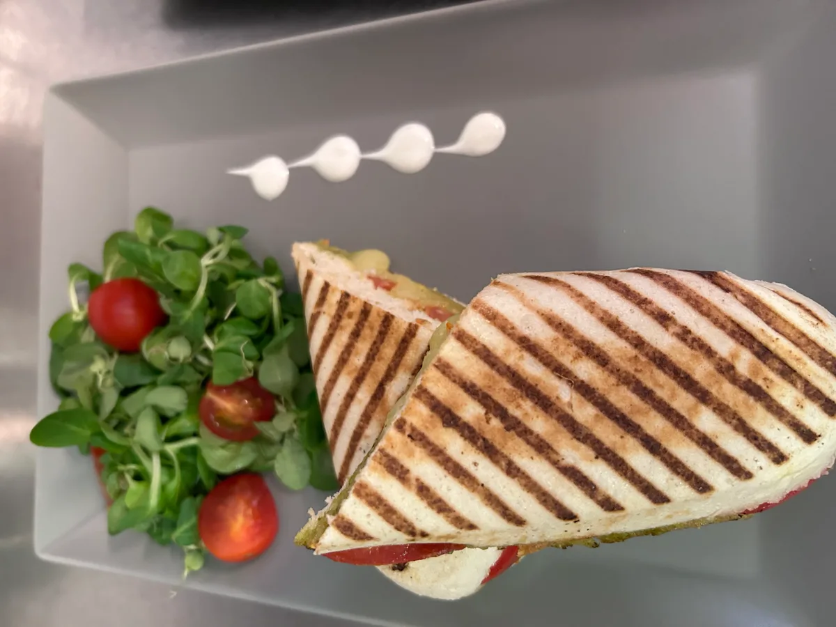 Sonkás sajtos panini