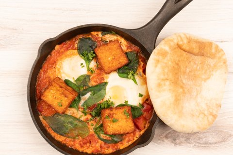 Halloumi Shakshuka