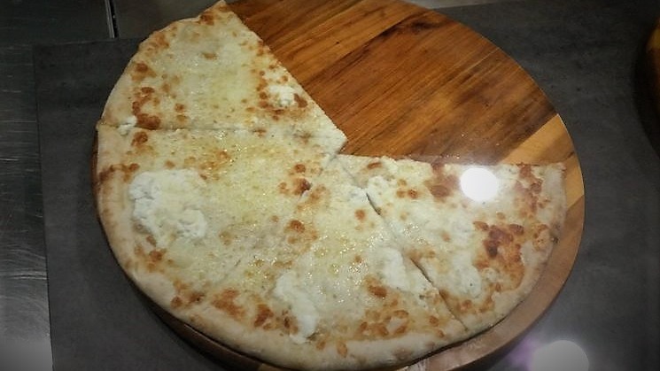 12" White Pizza
