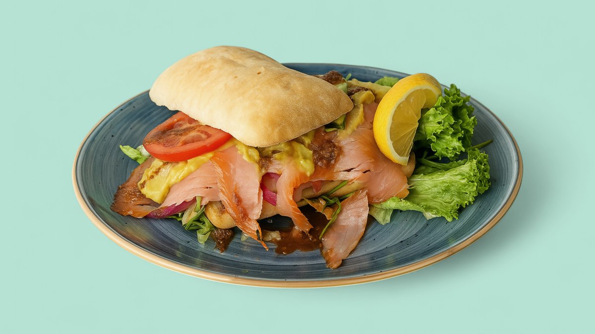 Røget laksesandwich