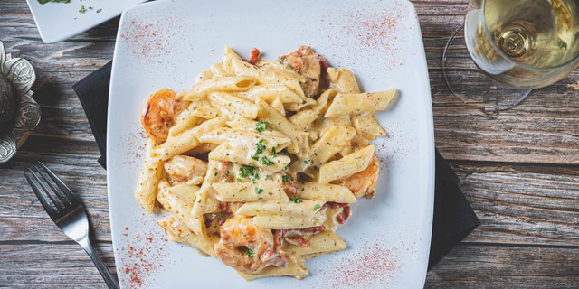 Shrimp Pasta Boxed Lunch