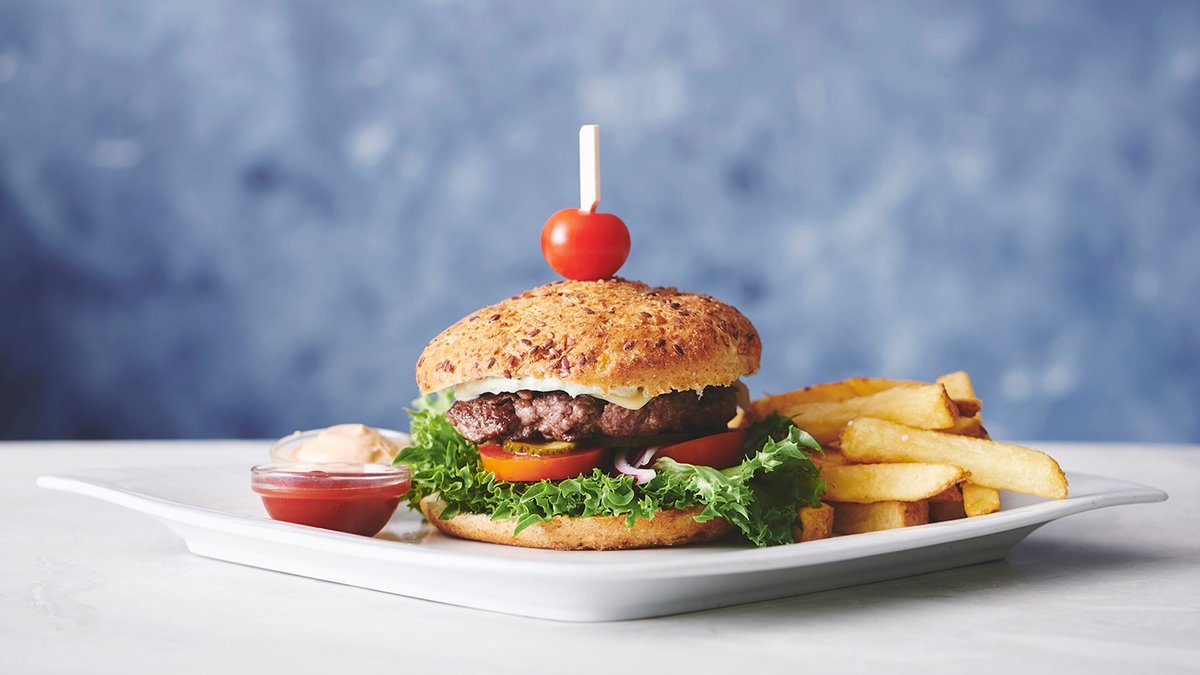Grillet Super Bowl Burger
