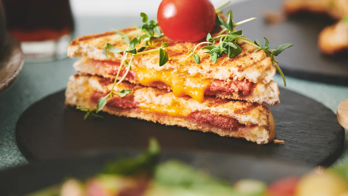 Mini panini cheddar