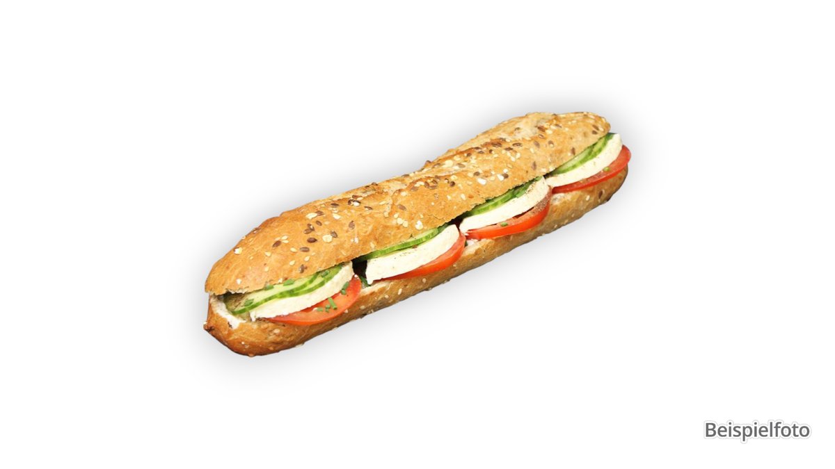 24. Avocadocreme | Tomate | Parmesan | Rucola