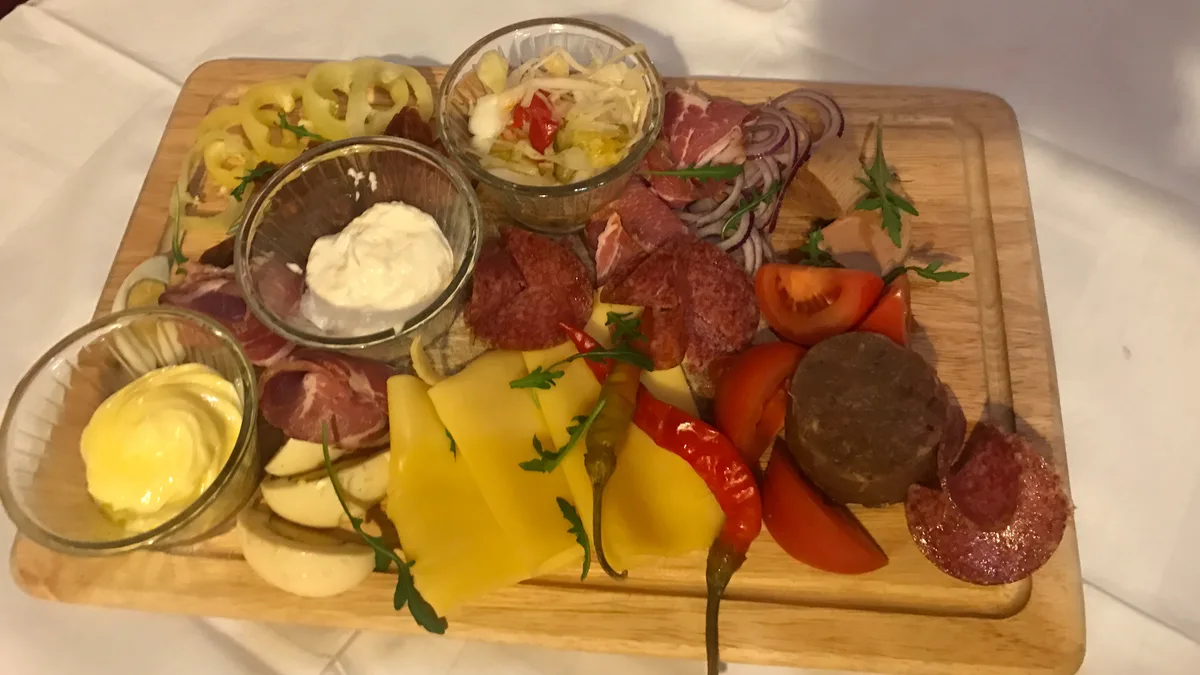 2 személyes magyaros hidegtál