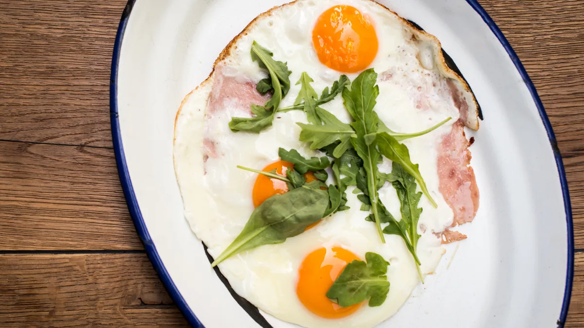 Ham and eggs