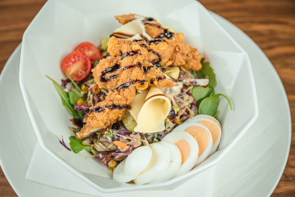 Hrskava pileća salata