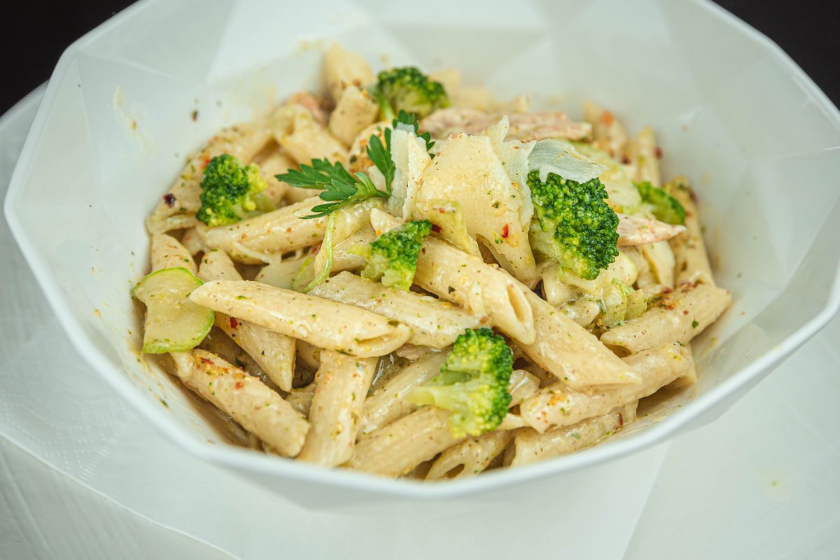 Pasta piletina, brokoli