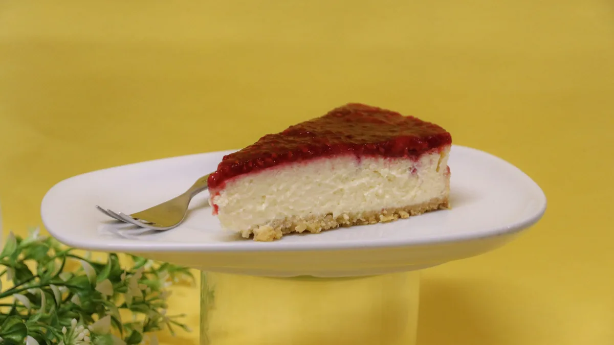 Málnás sajttorta