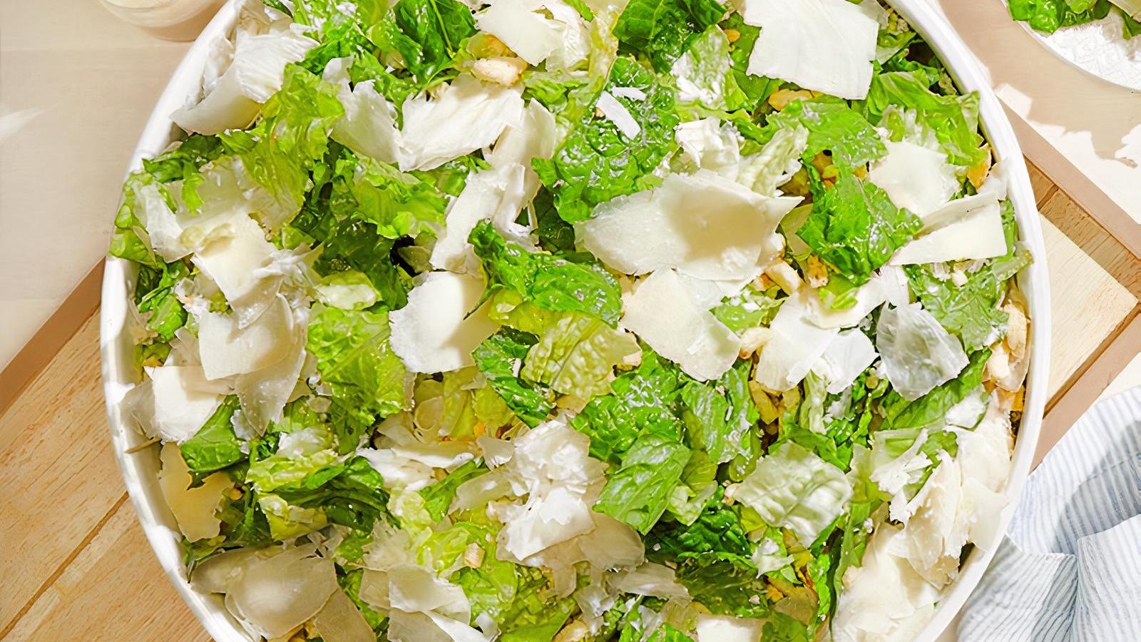CATERING CLASSIC CAESAR SALAD