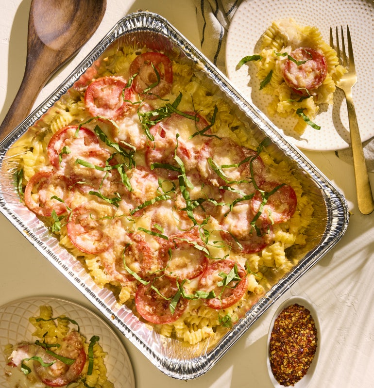 CATERING FIVE CHEESE AND FRESH TOMATO MAC ‘N’ CHEESE