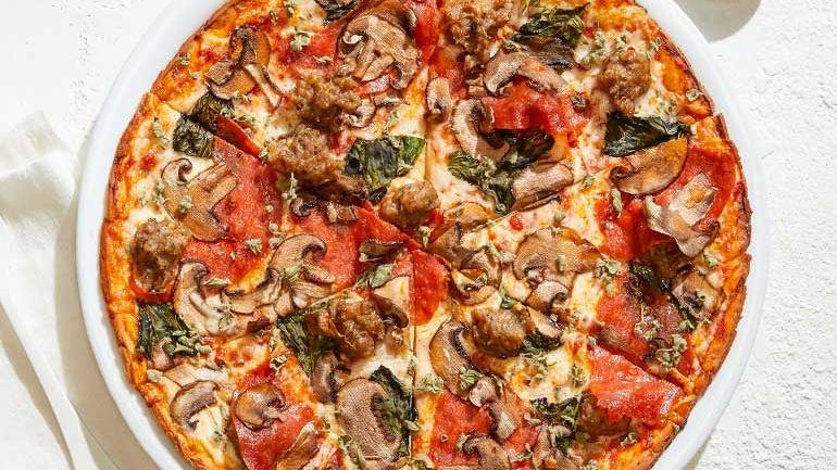 GLUTEN-FREE MUSHROOM PEPPERONI SAUSAGE PIZZA