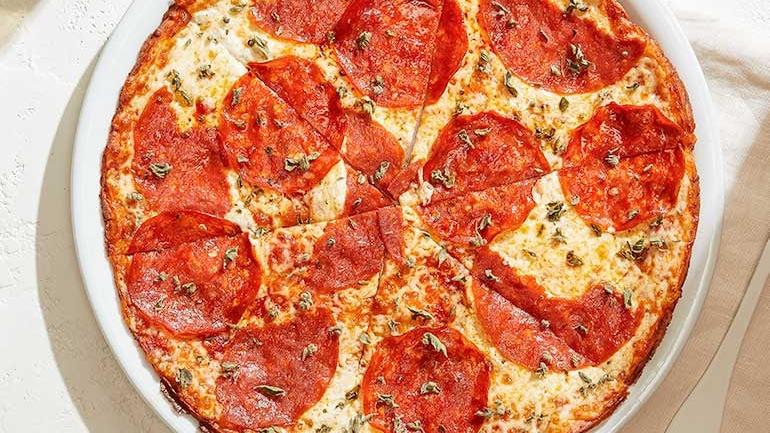GLUTEN-FREE PEPPERONI PIZZA