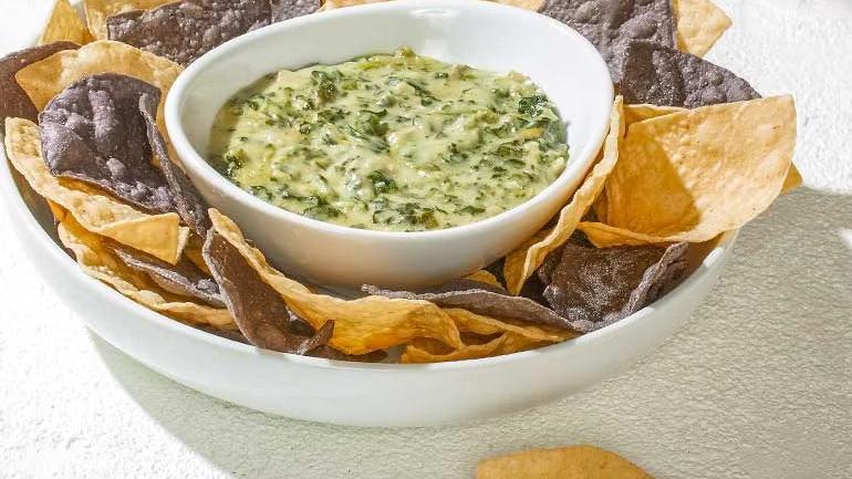 SPINACH ARTICHOKE DIP