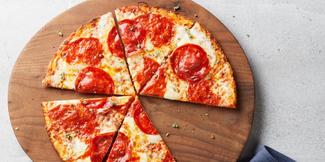 Gluten-Free Pepperoni Pizza