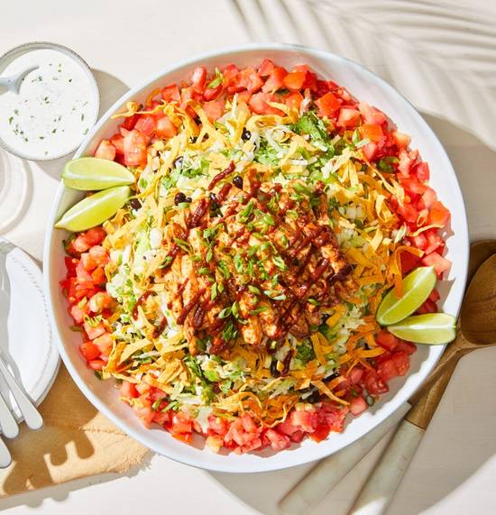 CATERING THE ORIGINAL BBQ CHICKEN CHOPPED SALAD