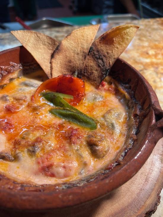 Queso Fundido con Xcatic