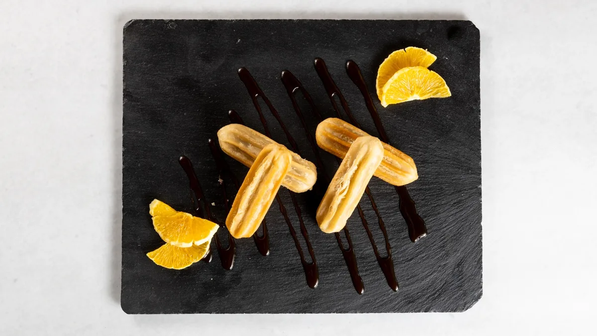 Čokoladni churrosi (4 kos)