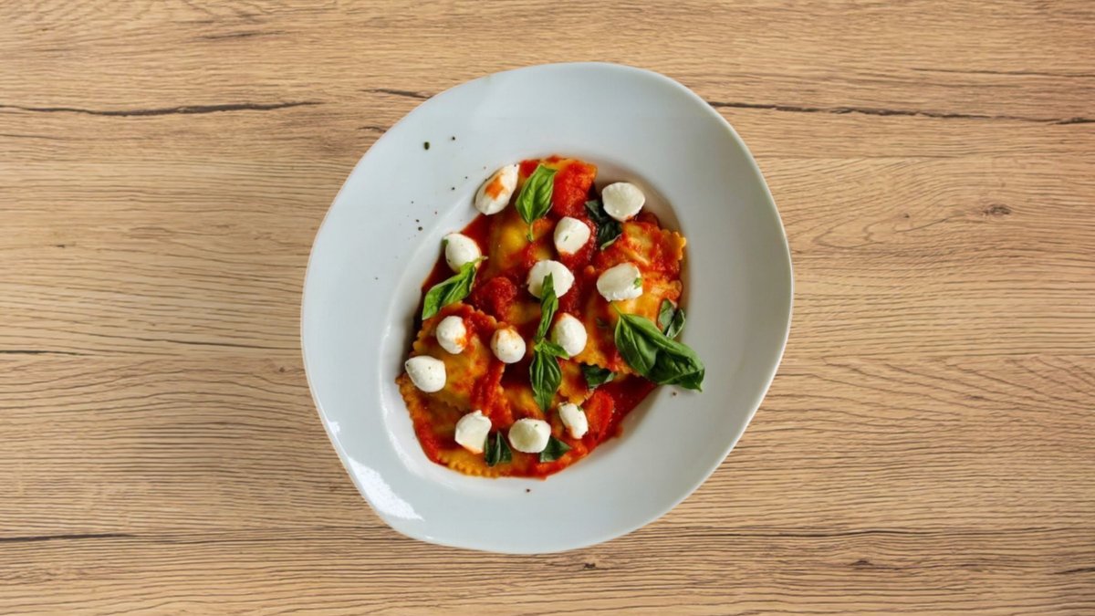 Csirkével és ricottával töltött ravioli