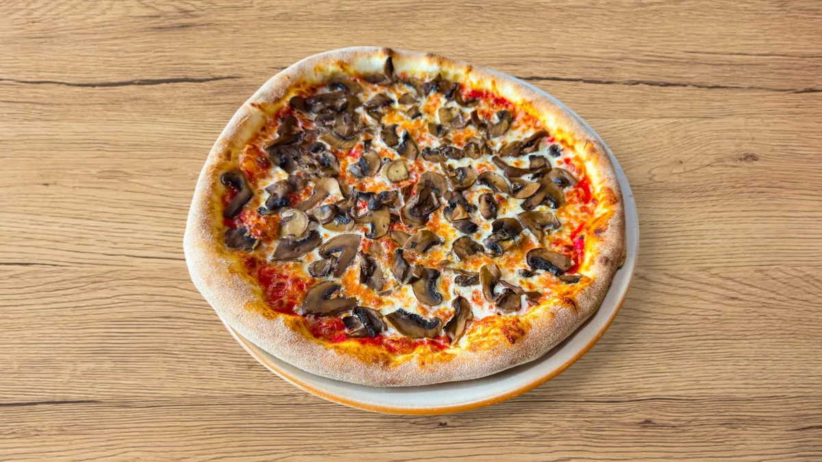 Funghi (V) pizza