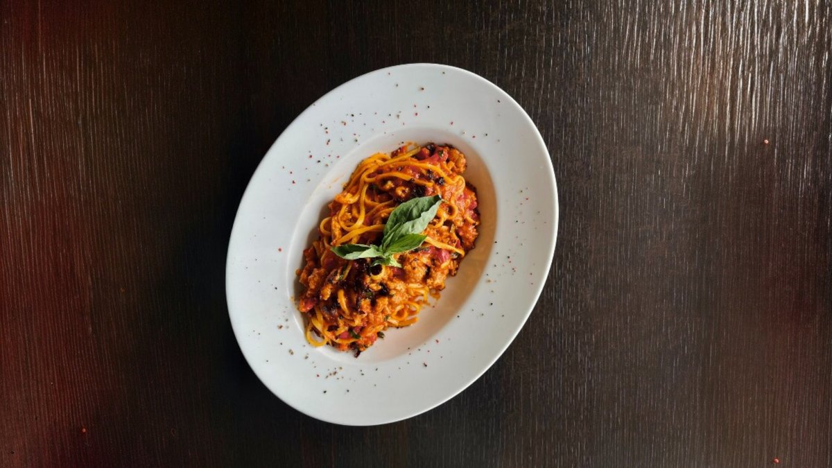 Linguine con salsiccia alla calabrese