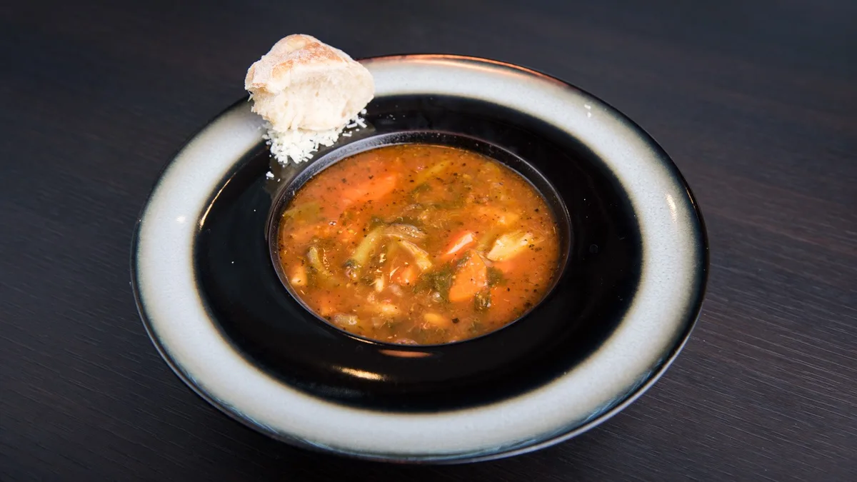 Minestrone leves