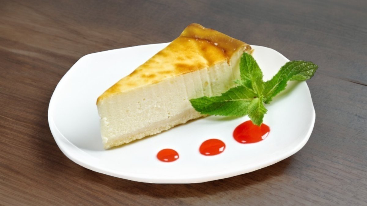 Sajttorta áfonyaöntettel