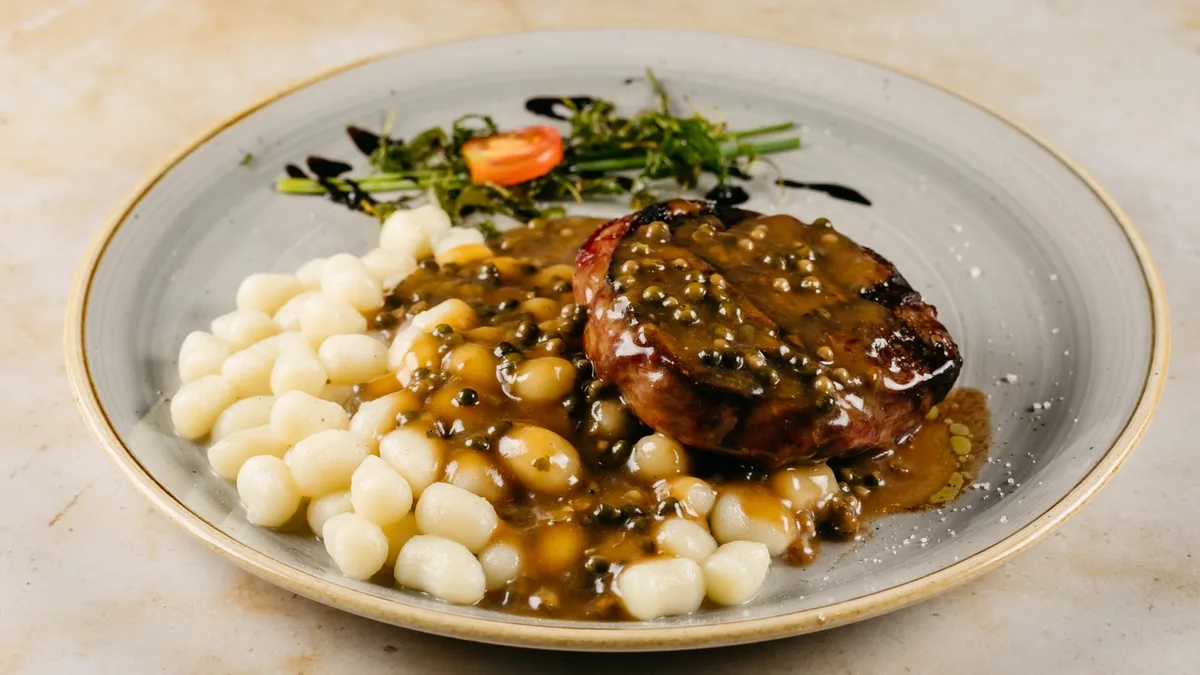 Beefsteak u zelenom papru