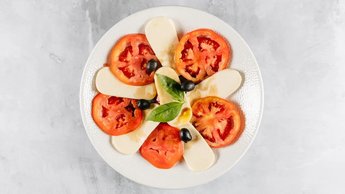Caprese salata