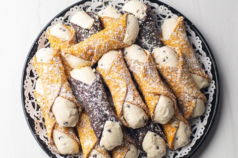 Assorted Cannoli Tray