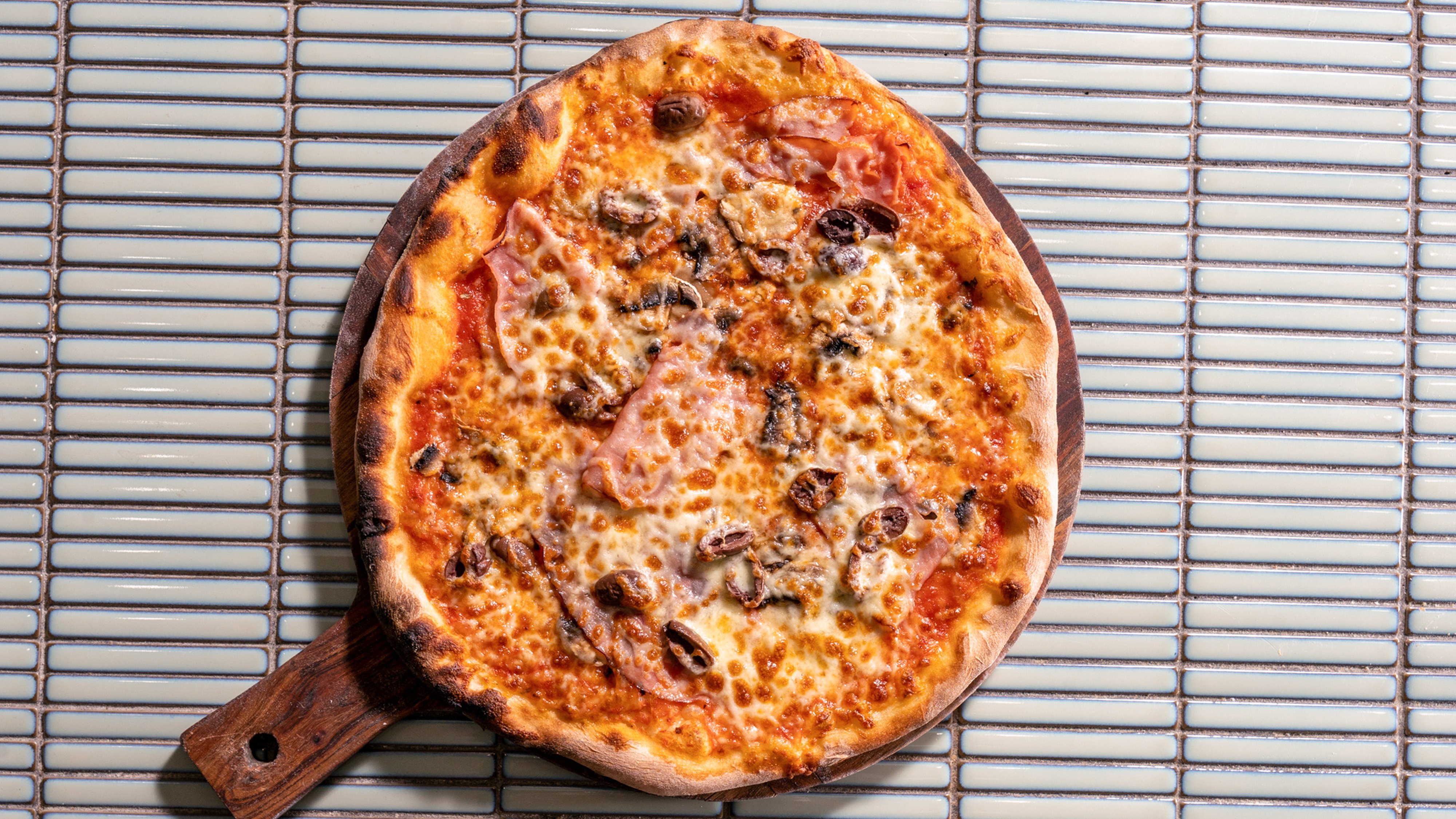 Capricciosa Pizza