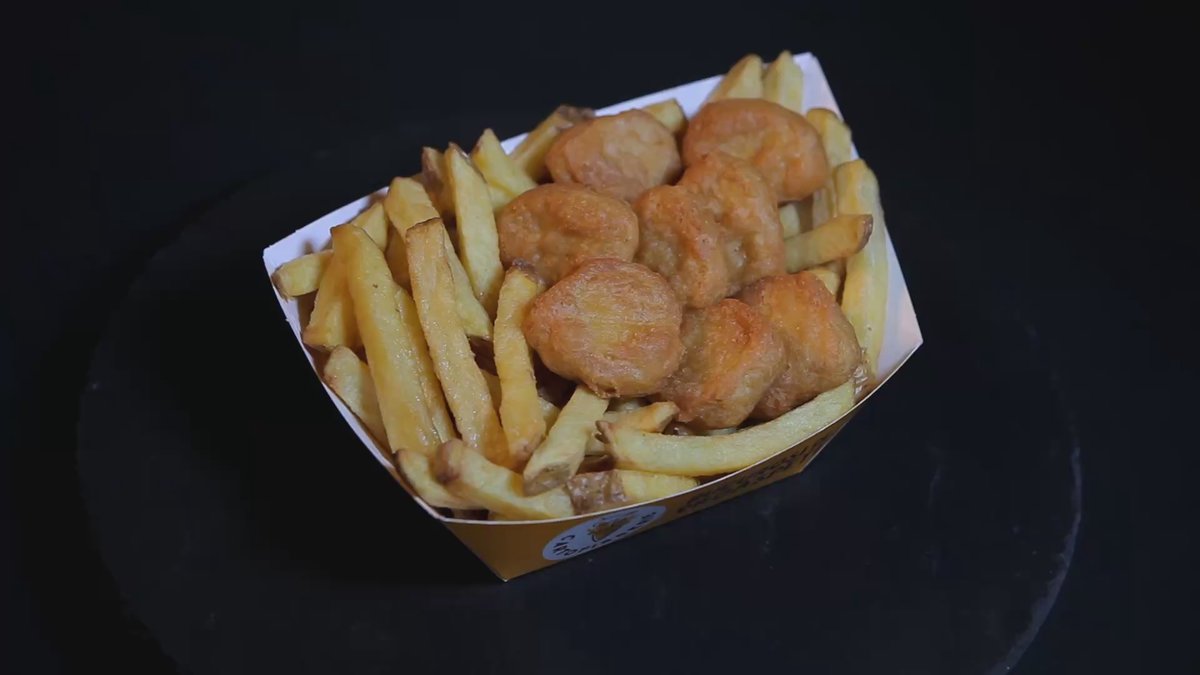 Cartofi cu Nuggets Pui Large