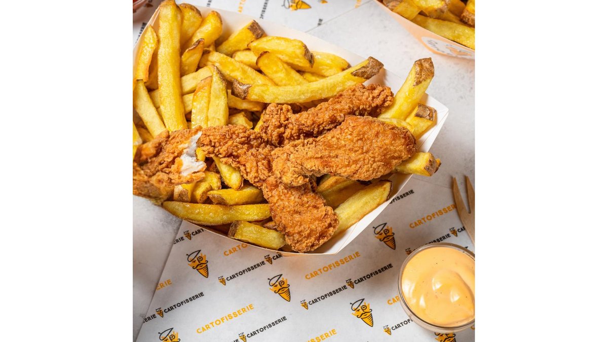COMBO Meniu Cartofi cu Crispy Strips Large + sos gratuit