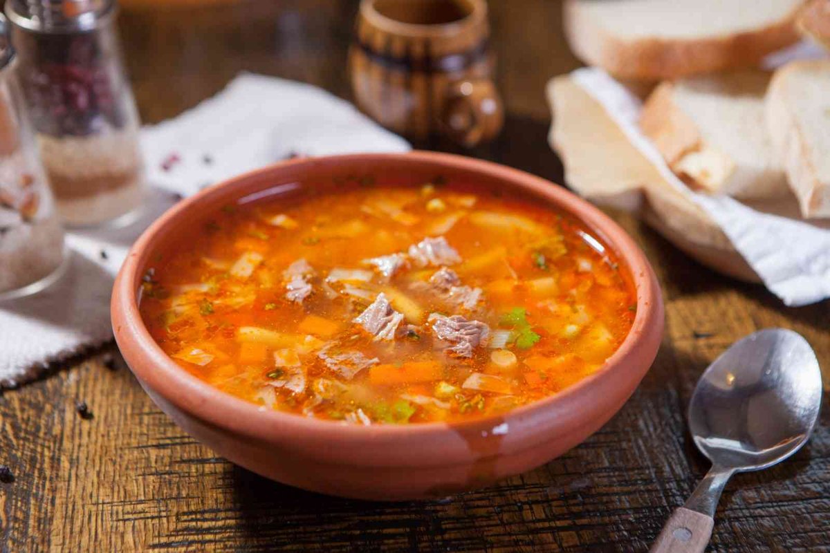 CIORBA TARANEASCA DE VITA