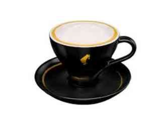 FLAT WHITE