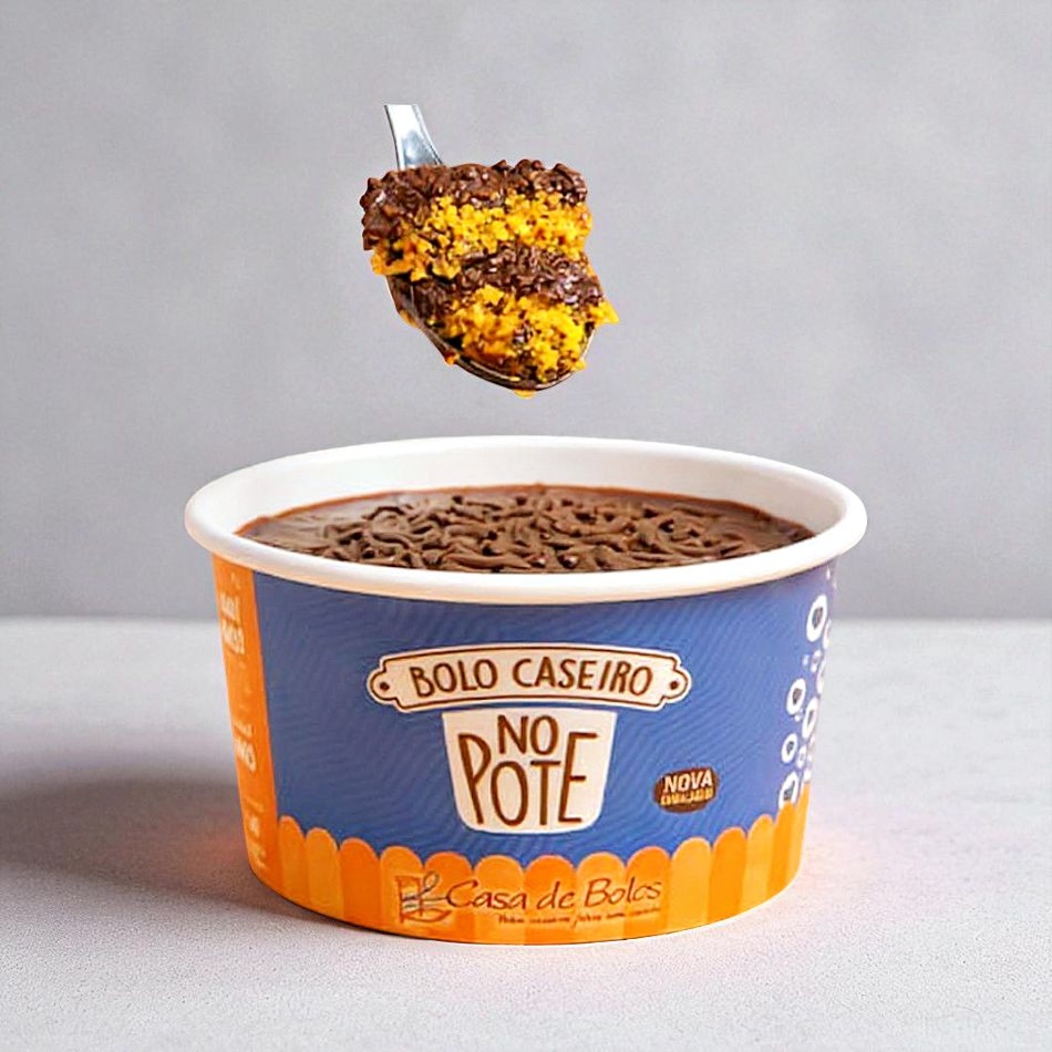 Bolo No Pote Cenoura com Chocolate