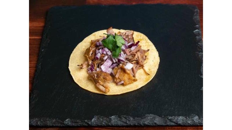 Meniu tacos de cochinita