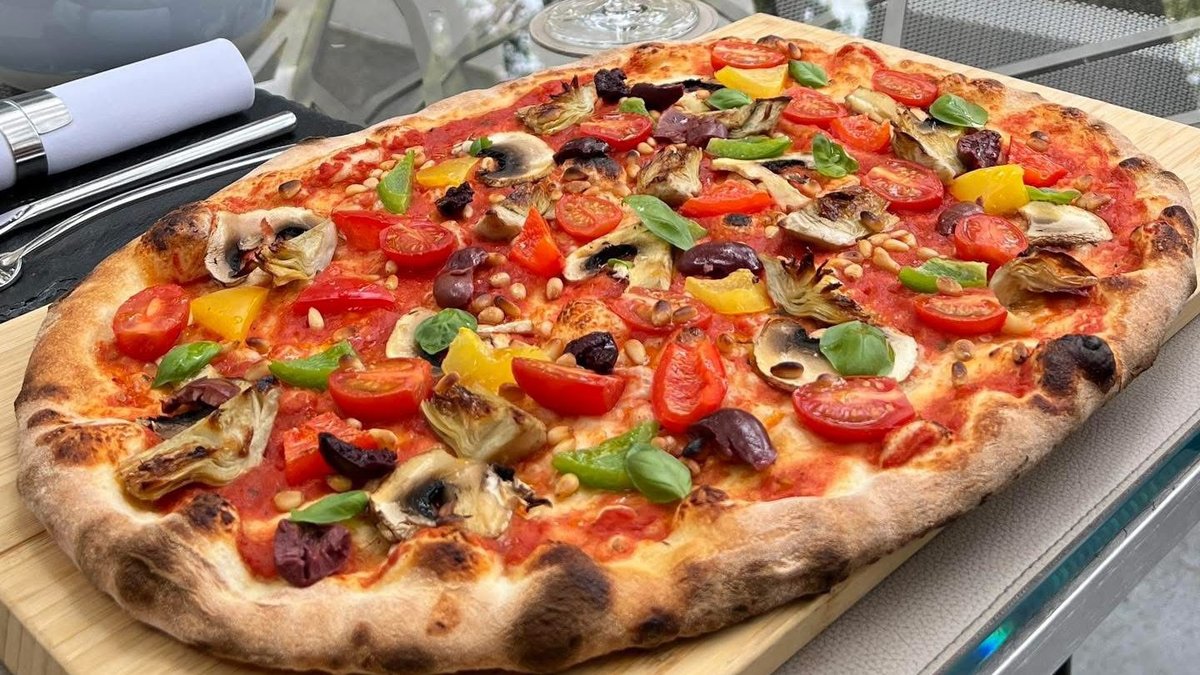 With Artichoke, Cherry Tomatoes, Red Bell Pepper, Olives And Pine Nuts