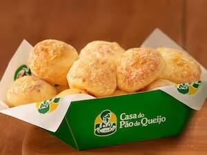 Mini Pão de Queijo com Parmesão 10 Unidades