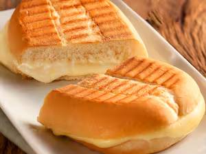 Sanduíche Queijo Quente