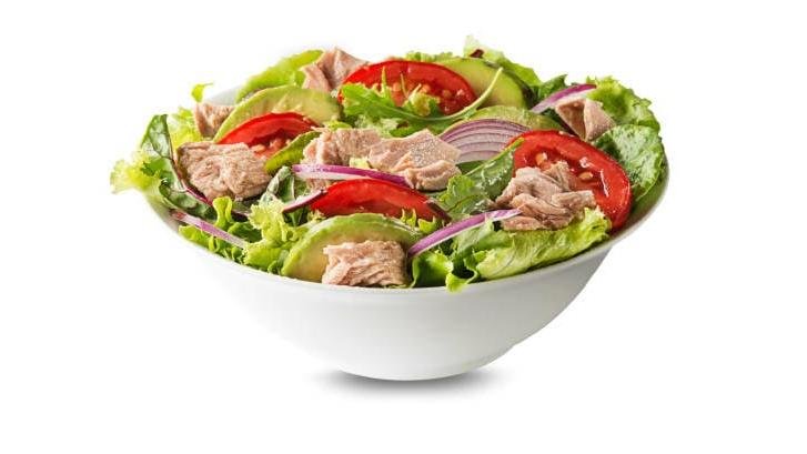 Salată de ton
