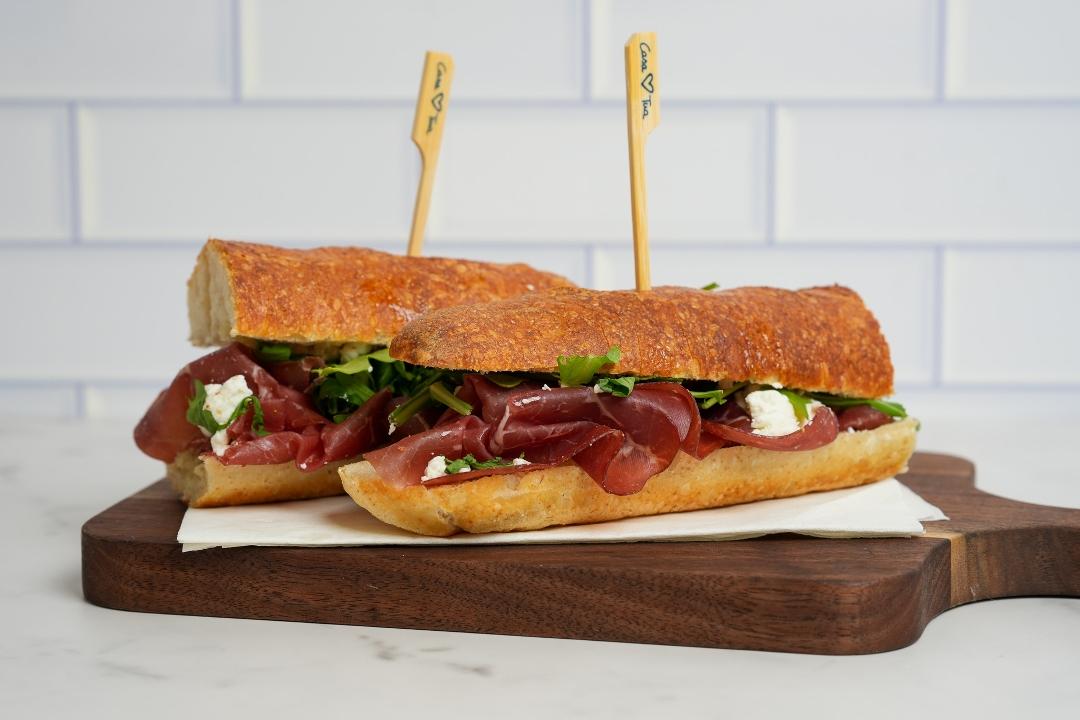 Bresaola caprino