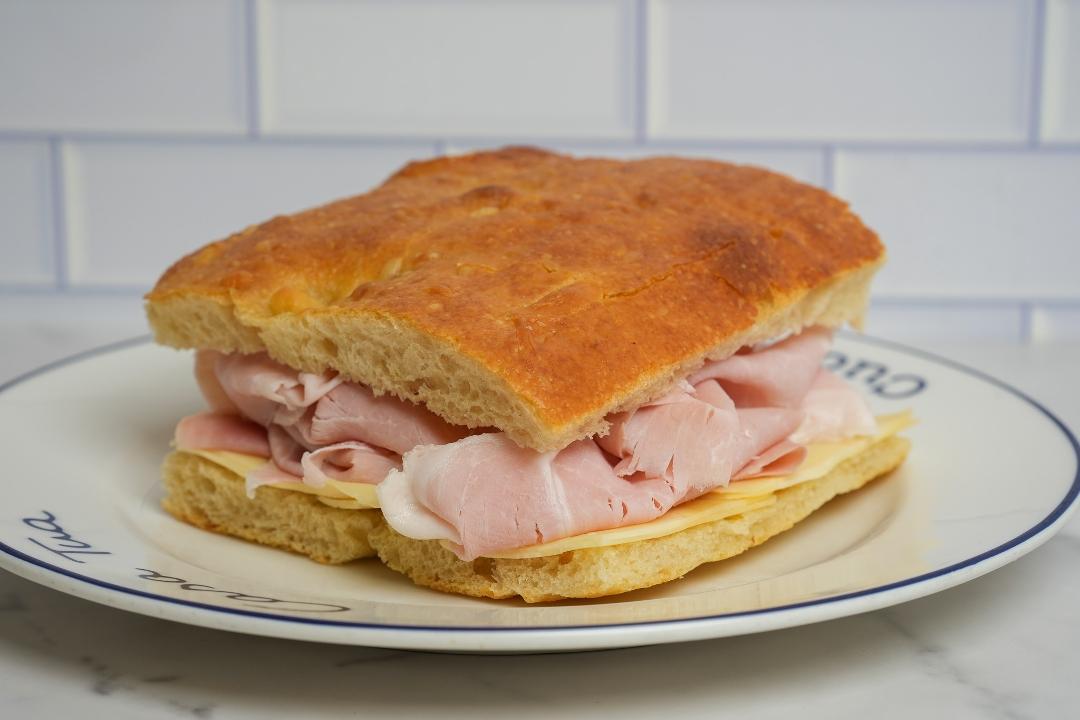 Focaccia Cotto e Fontal